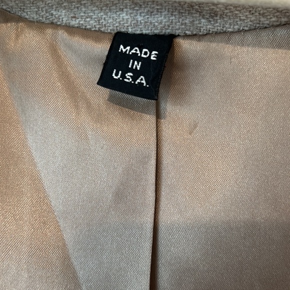 Vintage 100% wool, fully lined cape with scarf ILGWU made in USA - Picture 3 of 11